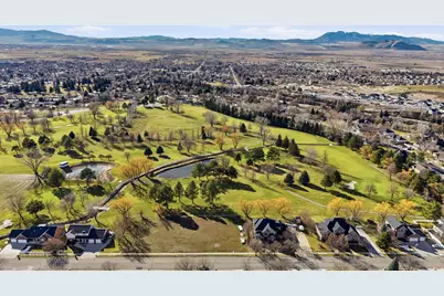 139 Fairway Dr, Smithfield, UT 84335 - Photo 4