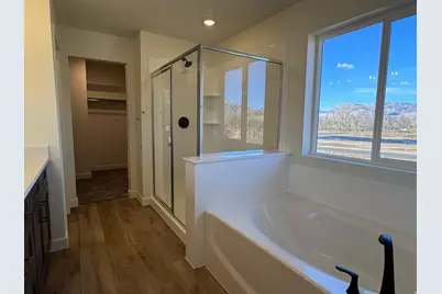 964 W Motor Vu Dr #215, Riverdale, UT 84405 - Photo 12