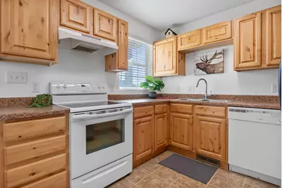 2542 W 500 S #1, Springville, UT 84663 - Photo 8