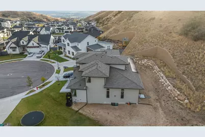 1876 W Oakwood Cir N, Lehi, UT 84043 - Photo 70