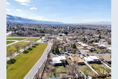 425 E 500 N, Kaysville, UT 84037 - Photo 36