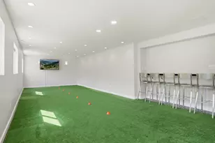 1 Quietwood Ln, Sandy, UT 84092 - Photo 26