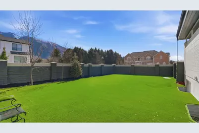 1 Quietwood Ln, Sandy, UT 84092 - Photo 22