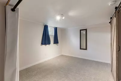 33 W Wicker Ln, Bountiful, UT 84010 - Photo 14