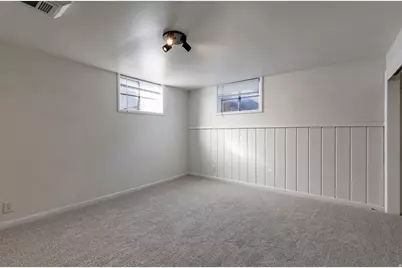 33 W Wicker Ln, Bountiful, UT 84010 - Photo 18