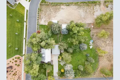 590 S Center St, Midway, UT 84049 - Photo 2