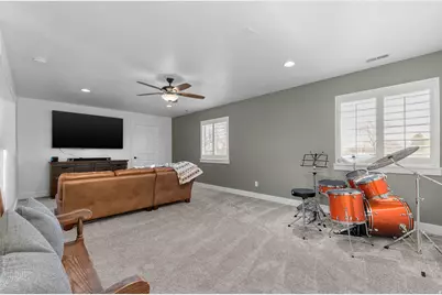 412 S 350 E, Pleasant Grove, UT 84062 - Photo 12