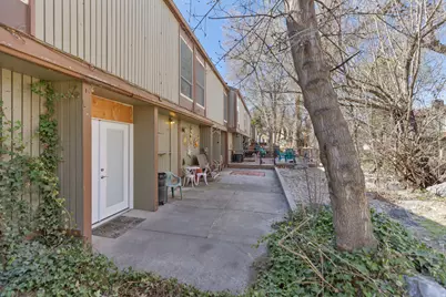 5489 S Willow Ln, Murray, UT 84107 - Photo 12