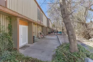 5489 S Willow Ln, Murray, UT 84107 - Photo 12