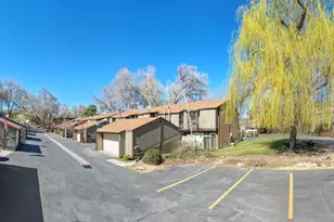 5489 S Willow Ln, Murray, UT 84107 - Photo 14