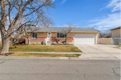 12433 S Harvest Ave W, Riverton, UT 84065 - Photo 2