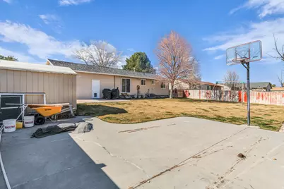 12433 S Harvest Ave W, Riverton, UT 84065 - Photo 42