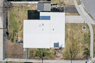 10366 S Larkspur Cir, Sandy, UT 84094 - Photo 34