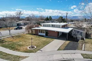 10366 S Larkspur Cir, Sandy, UT 84094 - Photo 30