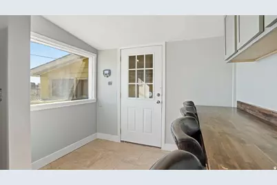 148 S Grassy Trail Dr, East Carbon, UT 84520 - Photo 18