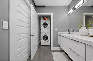 328 W 200 S, Salt Lake City, UT 84103 - Photo 38