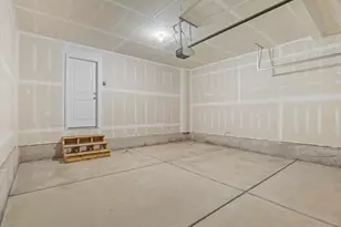 3529 N Sparrow Ln, Eagle Mountain, UT 84005 - Photo 18
