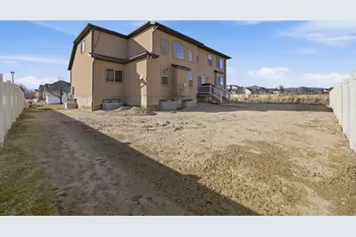 556 N 1440 E, Lehi, UT 84043 - Photo 38
