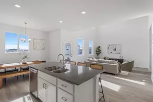 3519 N Sparrow Ln, Eagle Mountain, UT 84005 - Photo 10