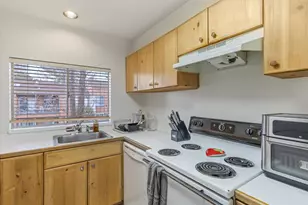 2418 S Elizabeth St, Salt Lake City, UT 84106 - Photo 6