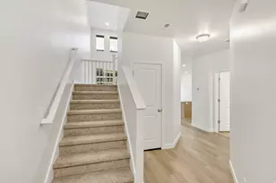 2596 N 2125 W, Clinton, UT 84015 - Photo 2