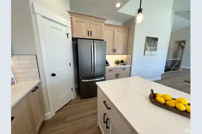 634 E Cedar Ct, Grantsville, UT 84029 - Photo 24