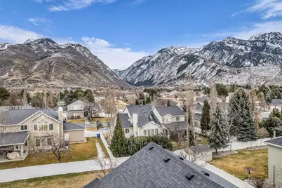 9445 S Marksbury Cir, Sandy, UT 84092 - Photo 54