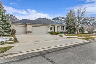 9445 S Marksbury Circle, Sandy, UT 84092 - Photo 4