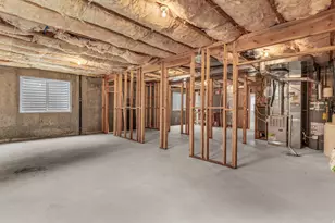 9445 S Marksbury Circle, Sandy, UT 84092 - Photo 48