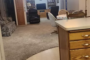 240 E Center St, Lindon, UT 84042 - Photo 4