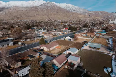 240 E Center St, Lindon, UT 84042 - Photo 8