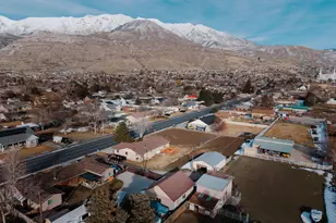 240 E Center St, Lindon, UT 84042 - Photo 8