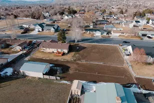 240 E Center St, Lindon, UT 84042 - Photo 6