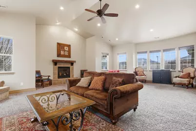 3808 N Prairie Grass Dr W, Lehi, UT 84043 - Photo 30