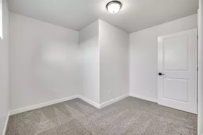 2186 W 2615 N #139, Clinton, UT 84015 - Photo 10