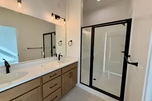 7029 W Lake Ave, South Jordan, UT 84009 - Photo 10