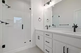 7029 W Lake Ave, South Jordan, UT 84009 - Photo 14