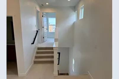 7029 W Lake Ave, South Jordan, UT 84009 - Photo 8