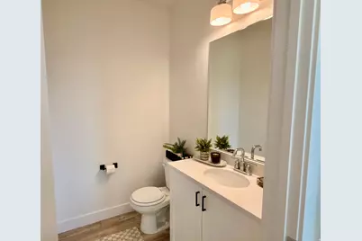 1705 W 2770 S, Syracuse, UT 84075 - Photo 10