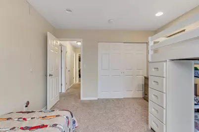 1024 W Manchester Dr N, North Salt Lake, UT 84054 - Photo 20