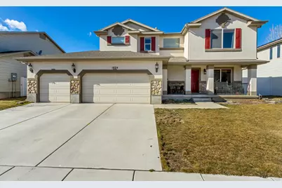 1024 W Manchester Dr N, North Salt Lake, UT 84054 - Photo 1