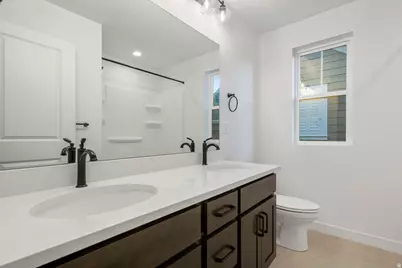 7027 W Lake Ave, South Jordan, UT 84009 - Photo 12