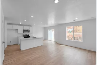 2179 S Wolverine Way #2452, Washington, UT 84780 - Photo 4