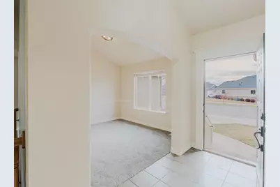 1162 Reese Dr, Provo, UT 84601 - Photo 2