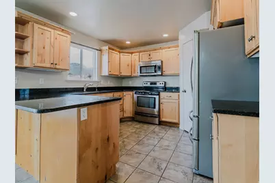 1162 Reese Dr, Provo, UT 84601 - Photo 4