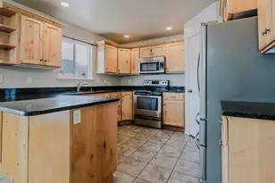 1162 Reese Dr, Provo, UT 84601 - Photo 4