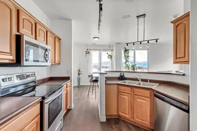 8419 S Ivy Gable Dr, West Jordan, UT 84081 - Photo 10