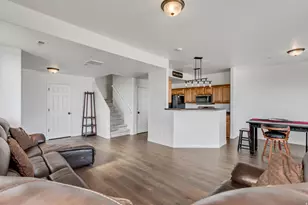 8419 S Ivy Gable Dr, West Jordan, UT 84081 - Photo 6