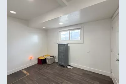 2113 W 5650 S, Roy, UT 84067 - Photo 6