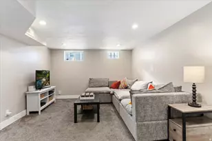 498 Parkway Ave, Tooele, UT 84074 - Photo 18